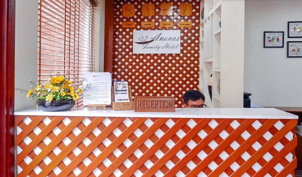 Ananas Family Hotel Ho Chi Minh City Exterior photo