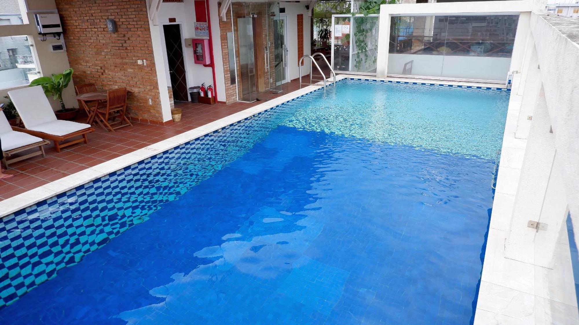 Ananas Family Hotel Ho Chi Minh City Exterior photo