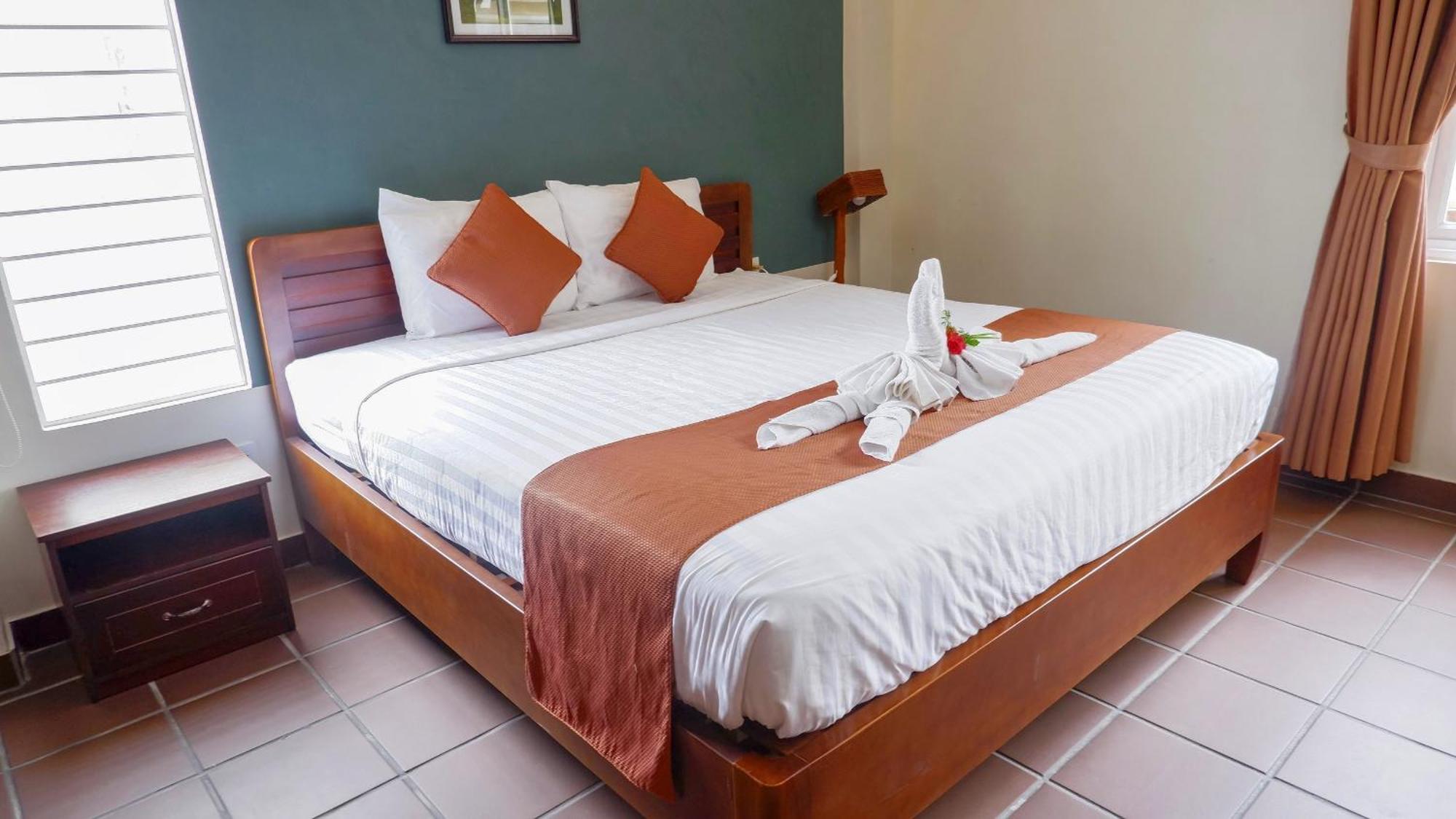 Ananas Family Hotel Ho Chi Minh City Exterior photo