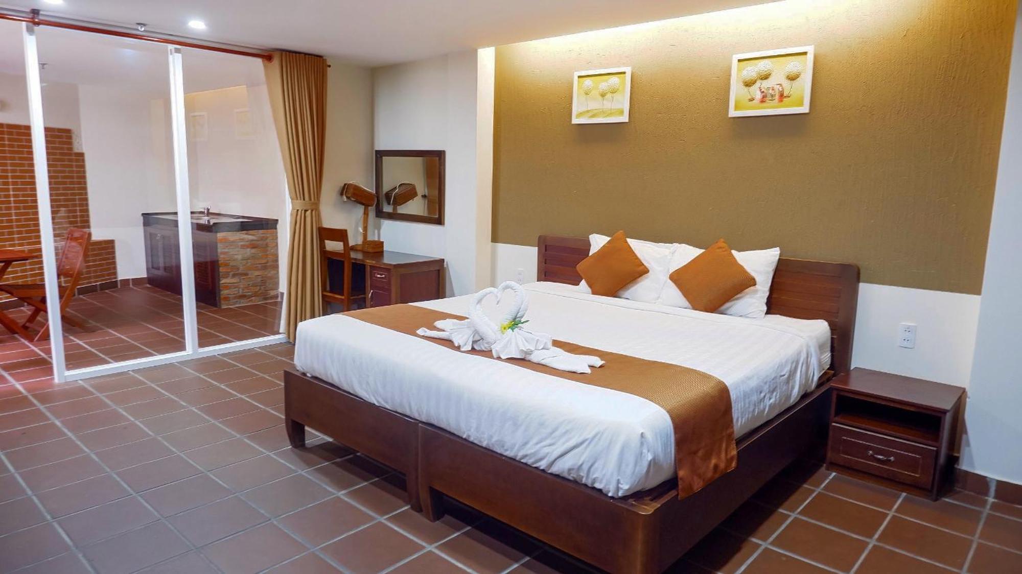 Ananas Family Hotel Ho Chi Minh City Exterior photo
